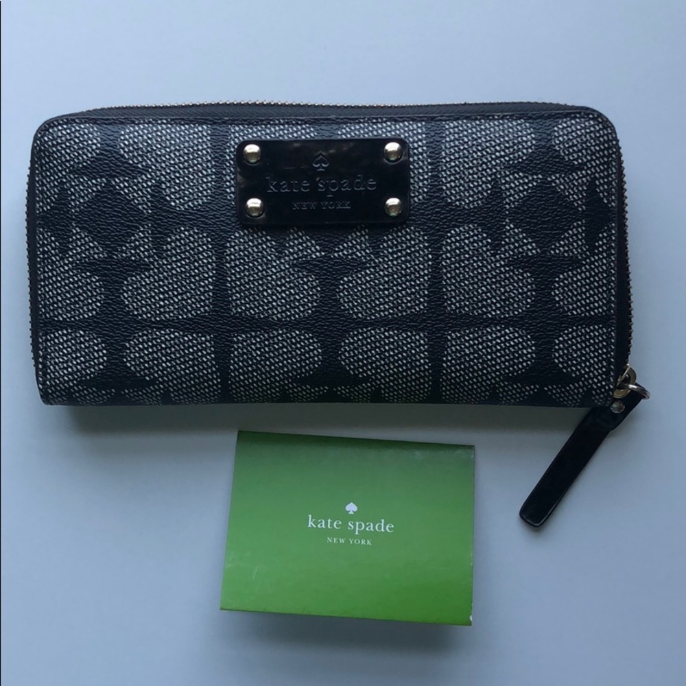 Like NEW Kate Spade wallet